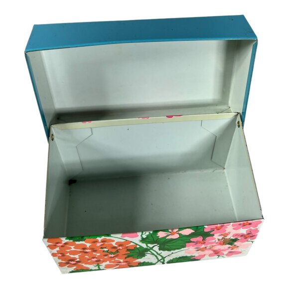 Vintage Floral Recipe Box - Picture 3 of 7